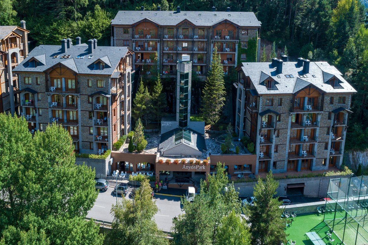 Aparthotel Anyospark Mountain & Wellness Resort La Massana Luaran gambar