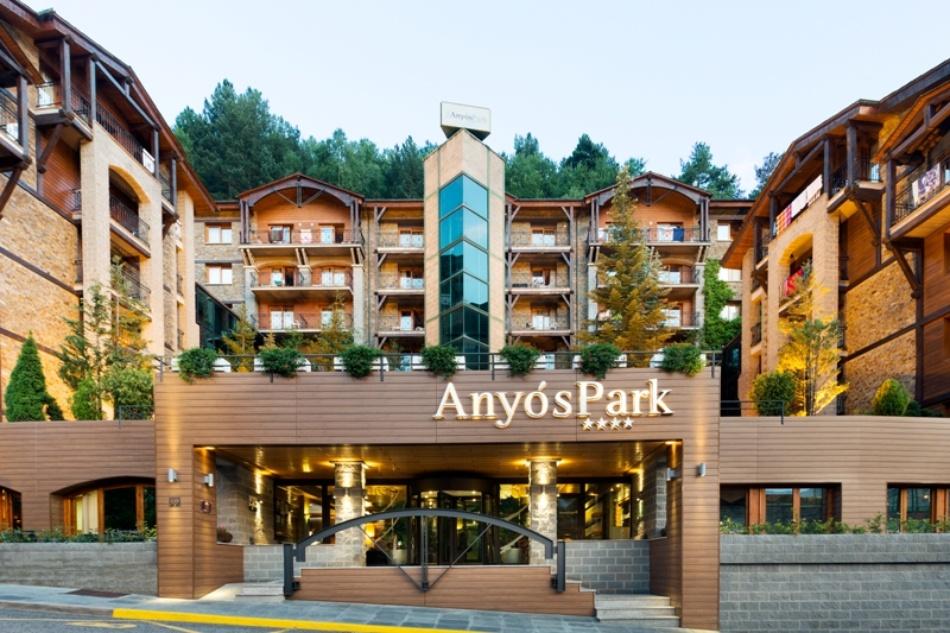 Aparthotel Anyospark Mountain & Wellness Resort La Massana Luaran gambar