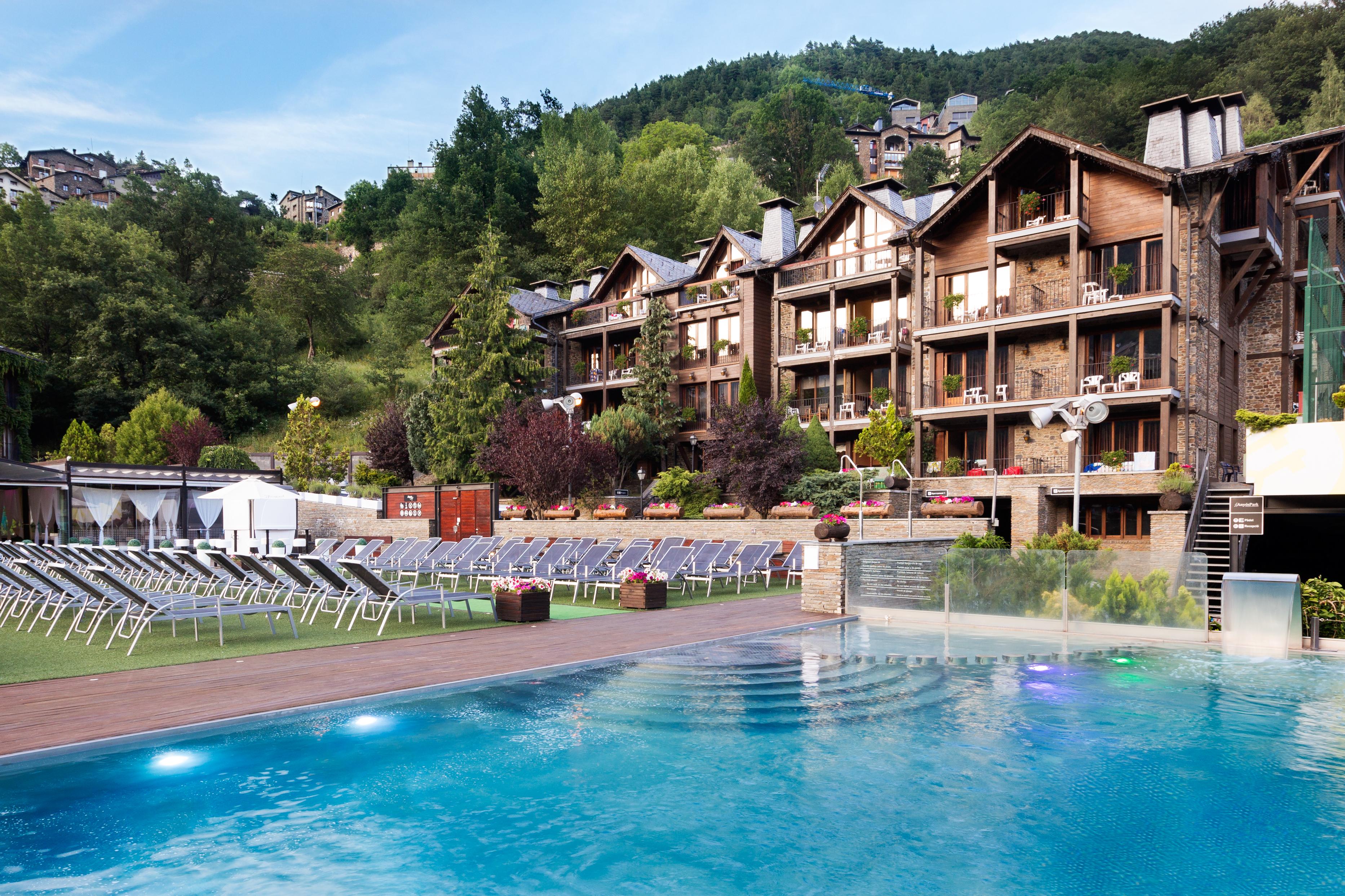 Aparthotel Anyospark Mountain & Wellness Resort La Massana Luaran gambar