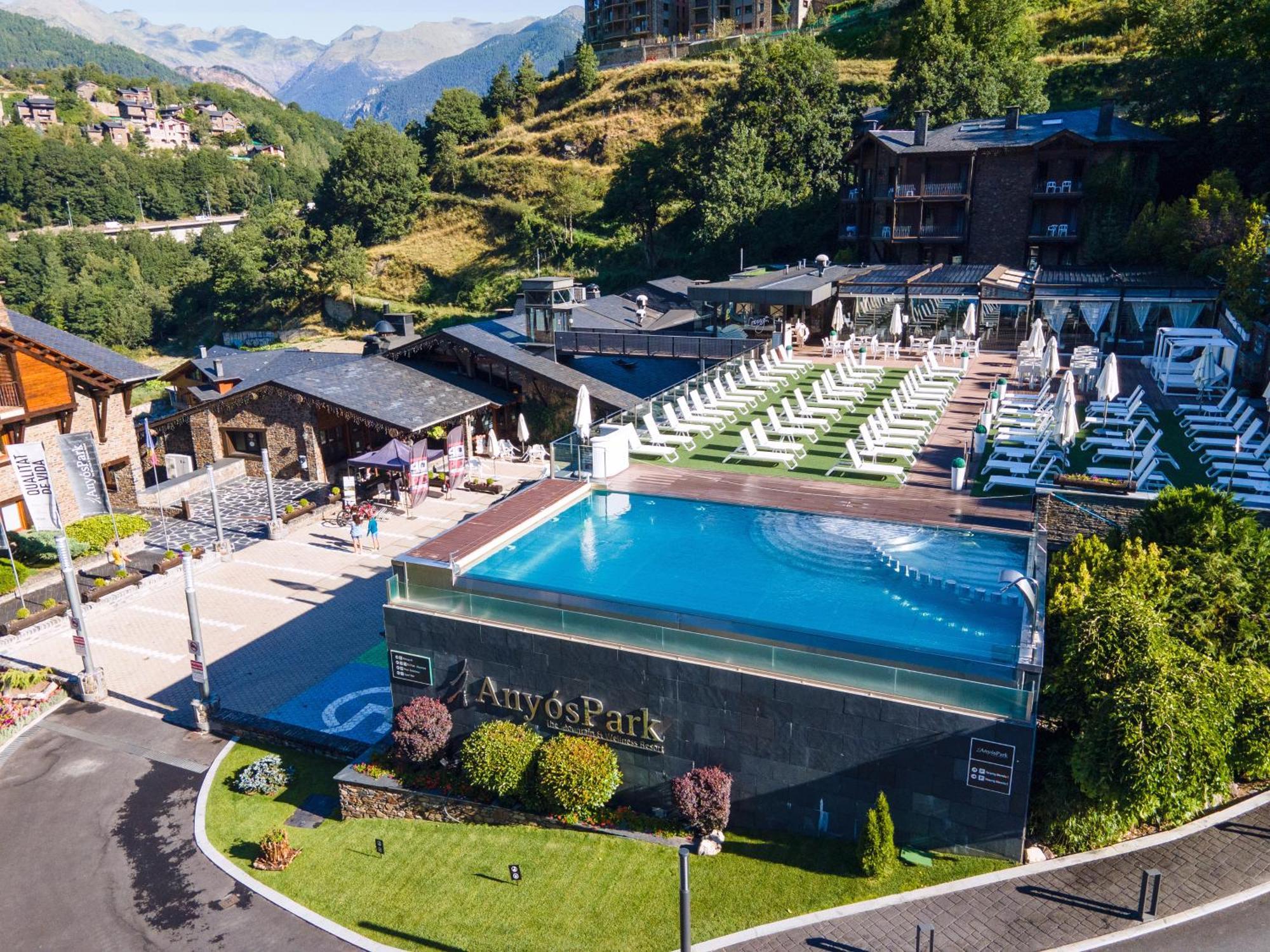 Aparthotel Anyospark Mountain & Wellness Resort La Massana Luaran gambar